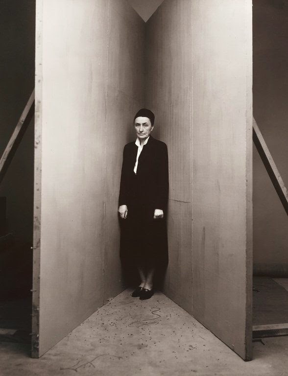 Georgia O’Keeffe, New York, 1948. (Nguồn: Irving Penn)